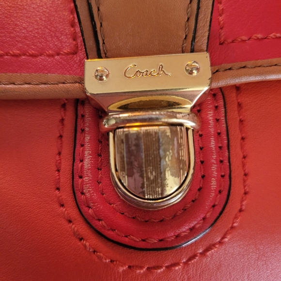 COACH POPPY CROSSBODY - Picture 6 of 10